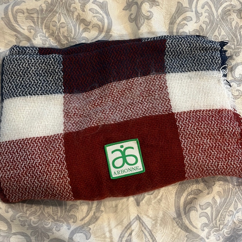 Arbonne blanket scarf